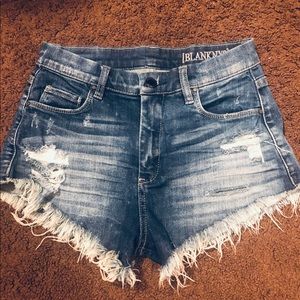 Frayed high waisted cutoff shorts ripped